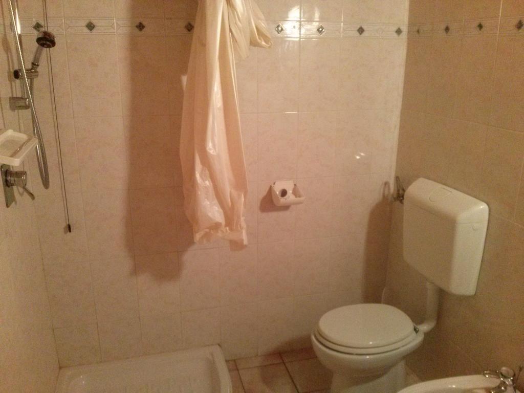 Maien Piolet Milieu Apartment Doues Room photo